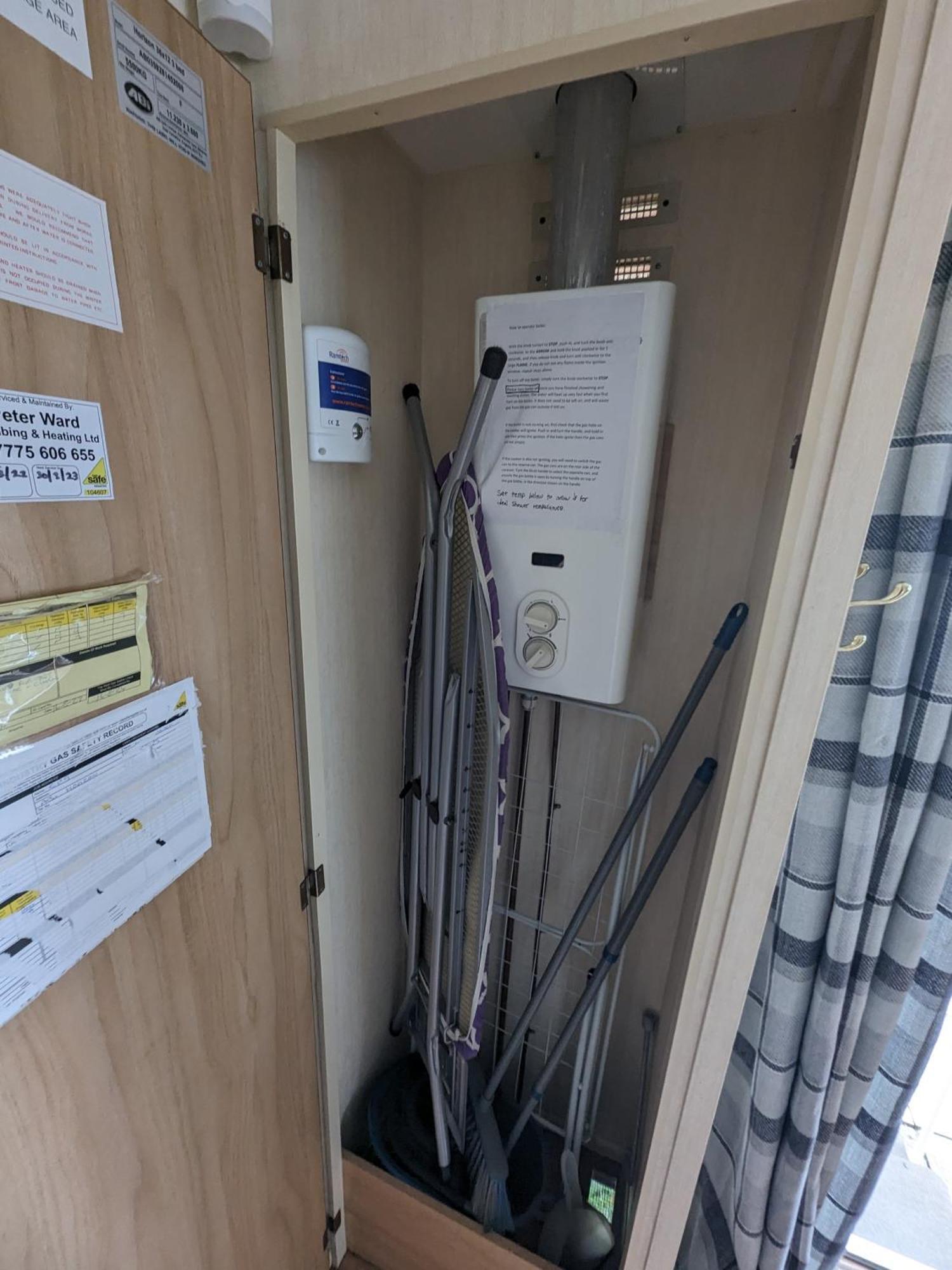 3 Bedroom Caravan, Sleeps 8 Lyons Lido Beach Prestatyn Kültér fotó