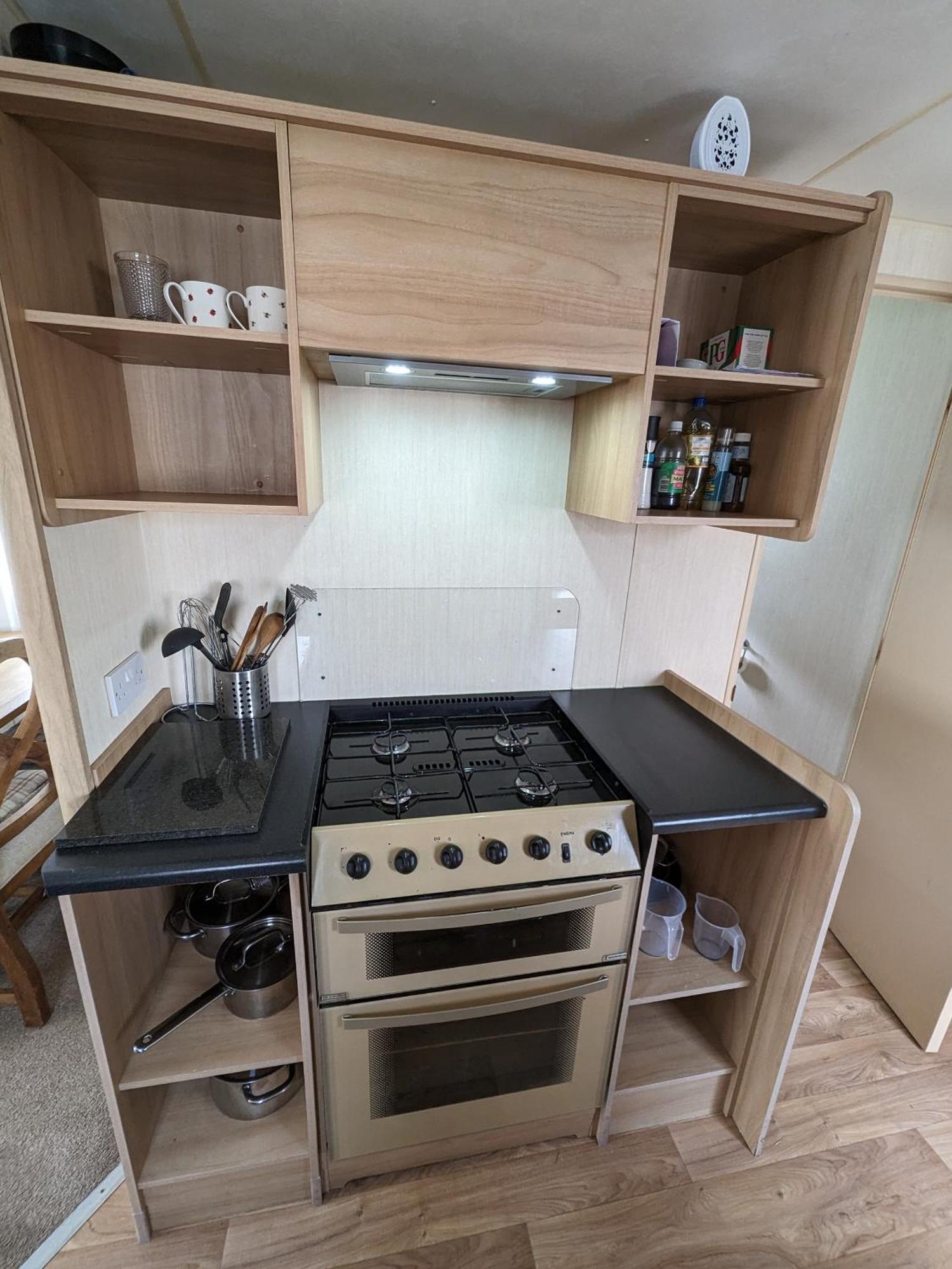 3 Bedroom Caravan, Sleeps 8 Lyons Lido Beach Prestatyn Kültér fotó